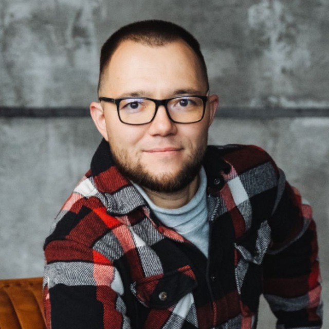 Акрам Курманов